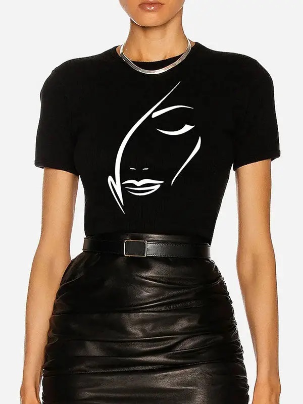 Short Sleeves Figure Printed Round-Neck T-Shirt